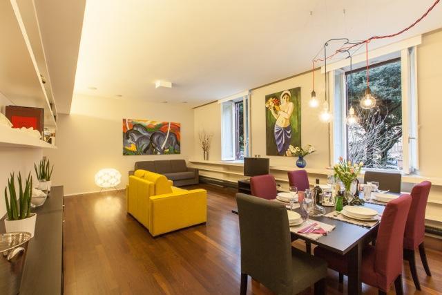 Moma House *